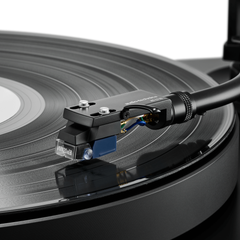 AT-VM520xEB/H